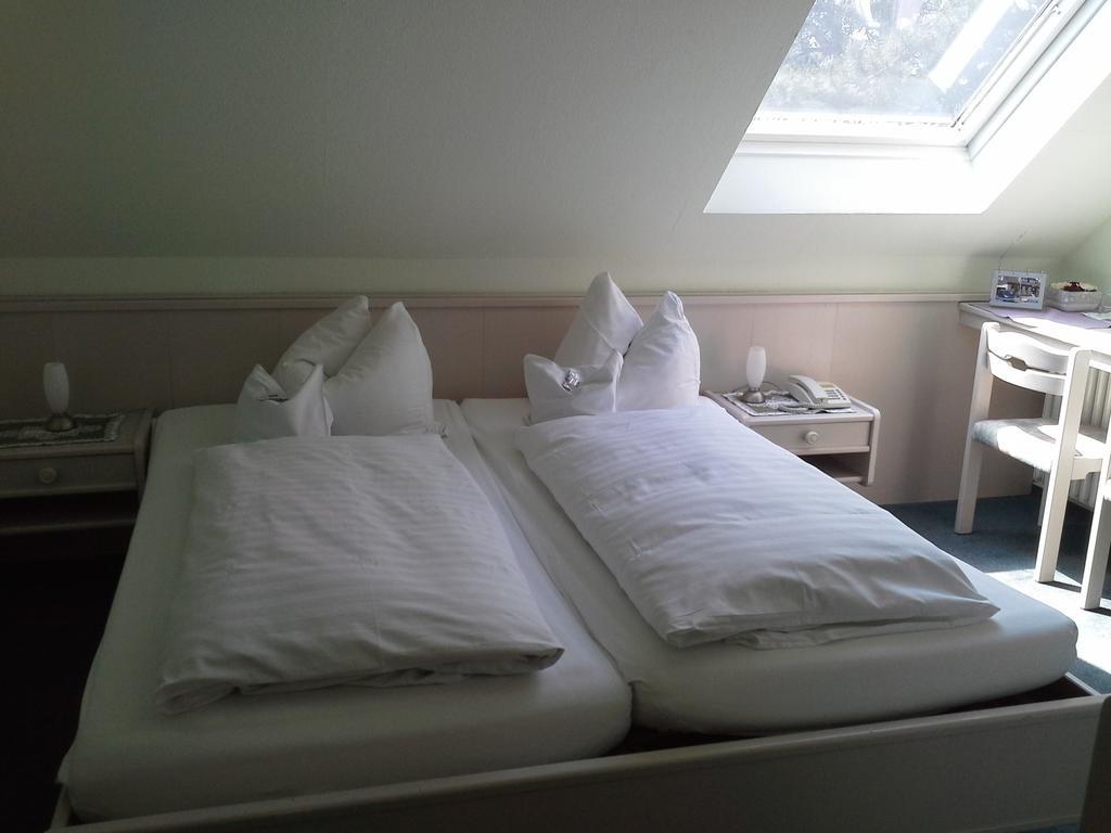 Hotel Haus Mariandl Düsseldorf Habitación foto